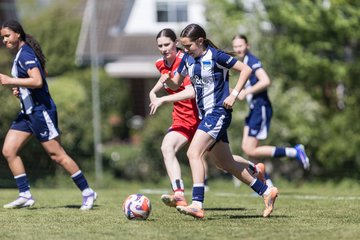 Bild 69 - wBJ Hamburger SV - Hertha BSC : Ergebnis: 5:2